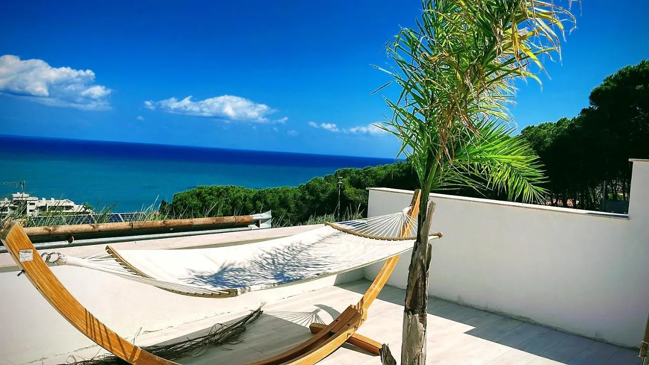 Bm Suite Villa Cefalu 0*,